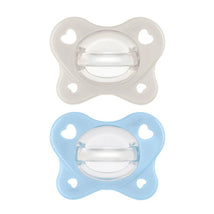 Dual pack of Chicco Physioforma pacifiers in pearl and sky colors, designed for infants aged 2-6 months.