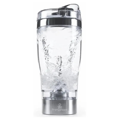 Portable Primo Passi formula mixer cup in stainless steel and acrylic, filled with water and showing mixing action.