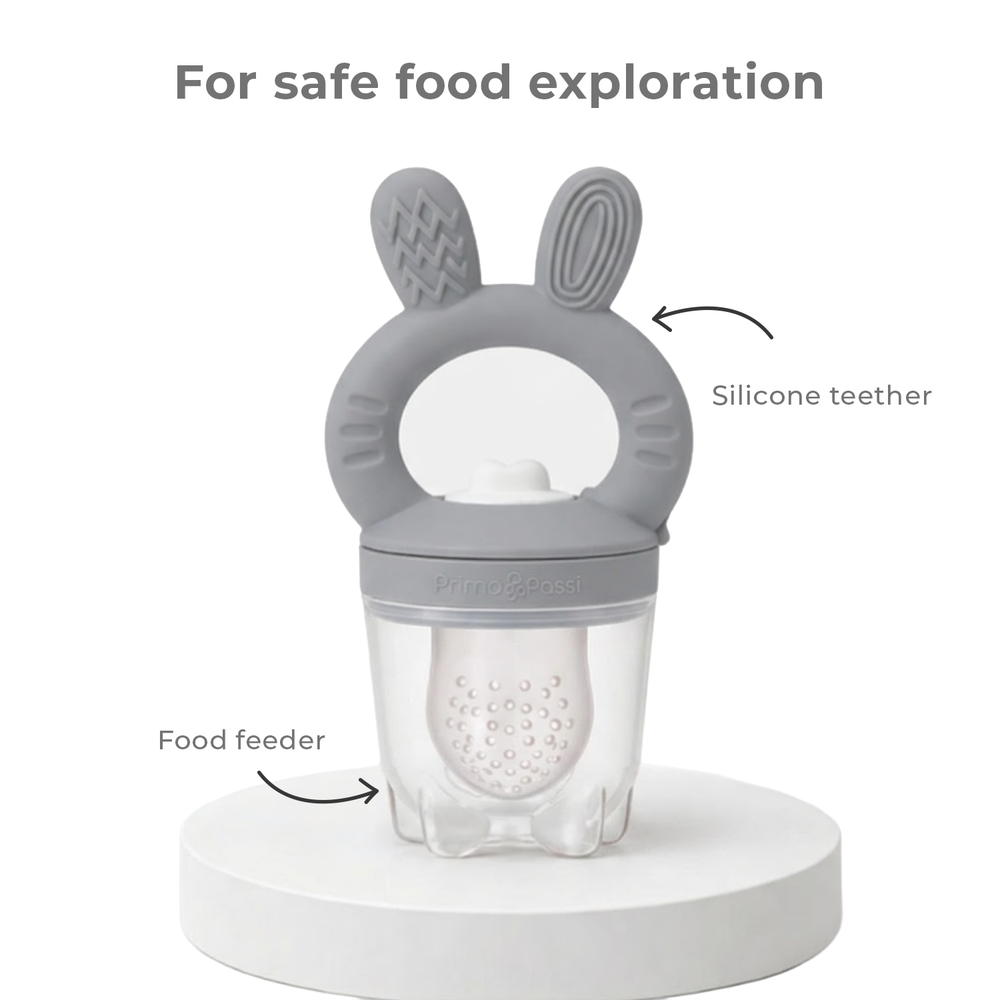 Primo Passi grey silicone teether and food feeder for baby food exploration