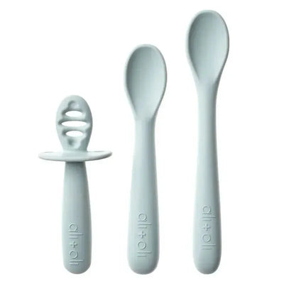 Multi-stage baby spoon set in blue, featuring three spoons of varying sizes for feeding.