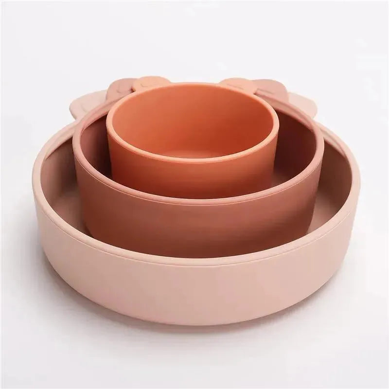Stackable snack bowl set in terracotta blush, featuring three nested bowls of varying sizes and soft, rounded edges.