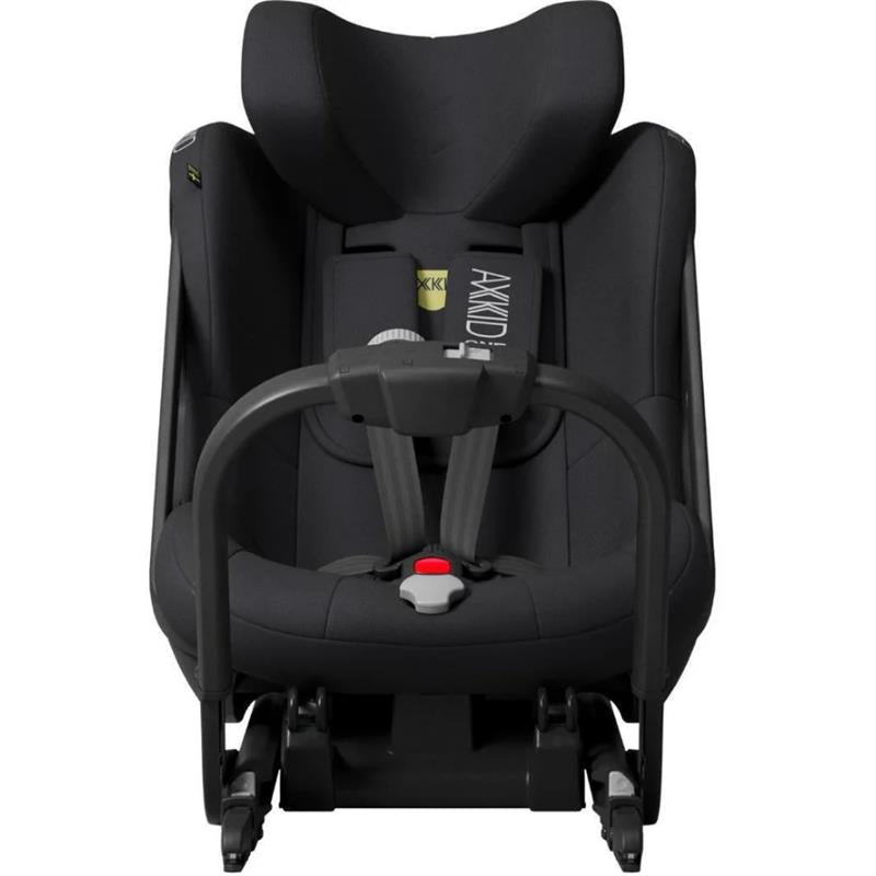 Axkid ONE 3 Extended Rear-Facing Car Seat in Coastal Storm Black, featuring adjustable harness and safety buckle.