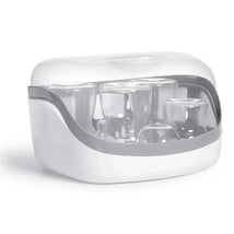 Chicco NaturalFit Microwave Steam Sterilizer in gray with a transparent lid, designed to sterilize baby bottles and accessories.