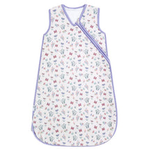 Premium 3-layer knit sleep bag featuring a floral pattern with Minnie Mouse motifs in pastel colors.