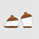 Nipple bottles from the Emulait Starter Kit, featuring deep nipple color and shape 5, with clear bodies and brown caps.