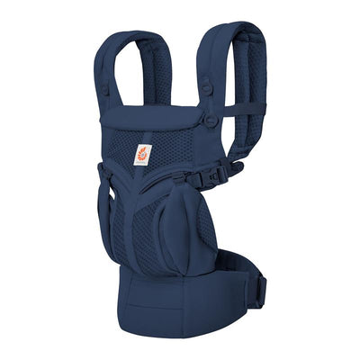 Ergobaby Omni Classic Baby Carrier in Midnight Blue, designed for newborns to toddlers, features adjustable straps and a comfortable seat.