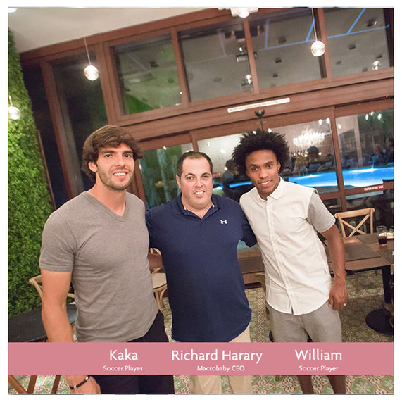 Richard Harary, Kaka e William na MacroBaby
