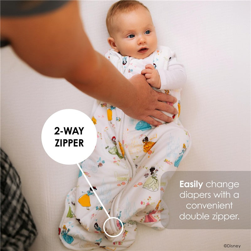 Disney Princess-themed baby sleep bag featuring a 2-way zipper for easy diaper changes, designed for infants 0-6 months.