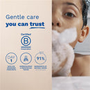 Mustela Multi-Sensory Bubble Bath packaging, highlighting gentle care, safety for newborns, and natural ingredients.