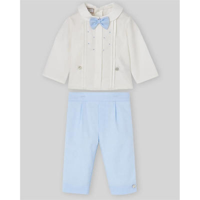 Woven newborn blouse and trousers set in cream and light blue, featuring a bow tie and decorative buttons.