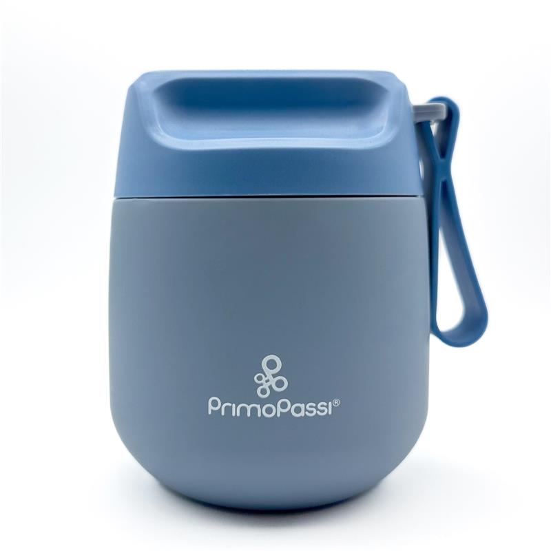 Insulated food jar by Primo Passi in dusty blue, featuring a matching lid and a side handle for easy carrying.