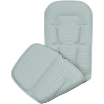 Thule Summer Seat Liner Alaska in light gray, designed for enhanced comfort in strollers or car seats with padded support.
