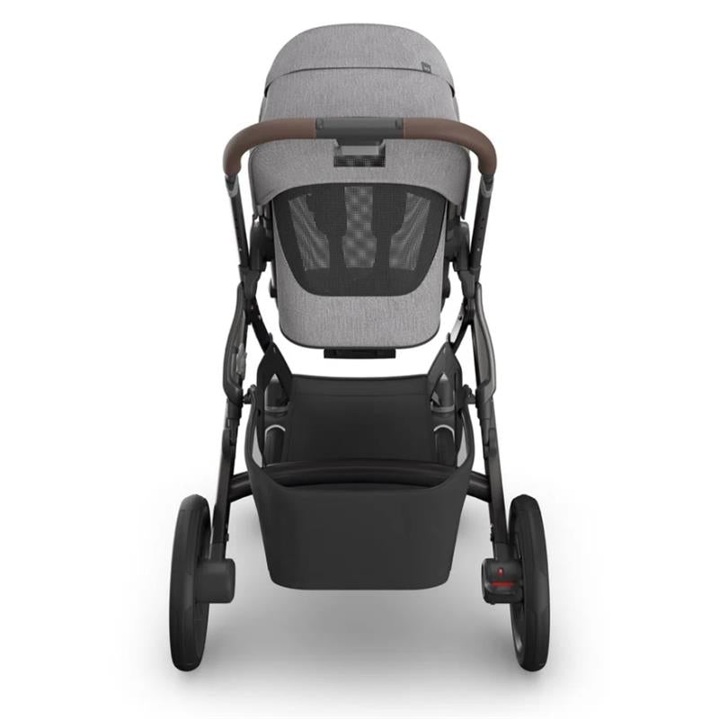 UPPAbaby Vista V3 stroller in Beau color, featuring a grey chenille seat, graphite frame, and chestnut leather handles.